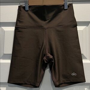 ALO Yoga Women's Dark Brown Bike Shorts